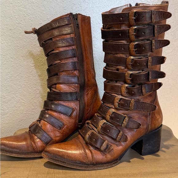 Freebird Stoke Boots Size 7 Gently worn - Picture 3 of 6